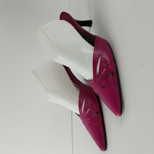 Gianni Bini Magenta Sandal Mules